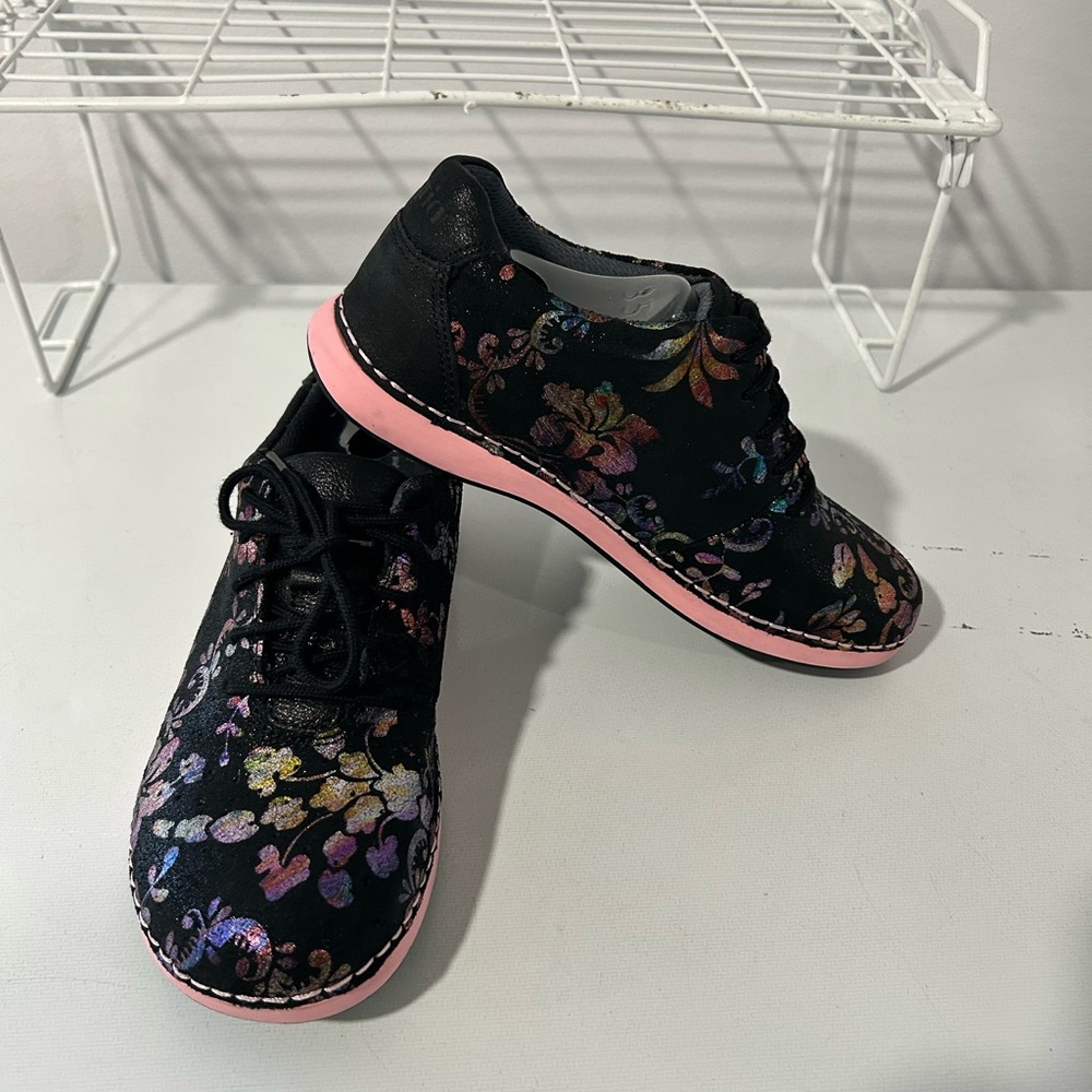 Alegria ESSENCE REGAL BEAUTY BLACK LEATHER SNEAKERS SHOES WOMENS SZ 5-5.5 - Picture 4 of 7